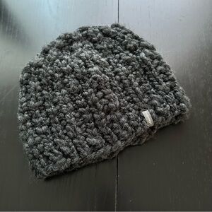 Eddie Bauer Chunky Knit Beanie in Dark Gray
